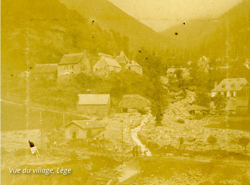 Vue du village de Lège en 1897