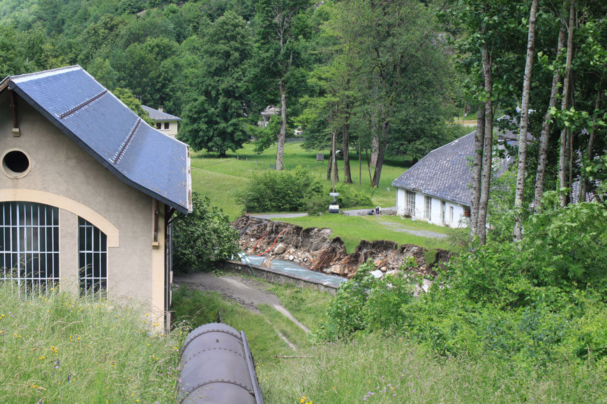 Glissement de terrain en bord de route, Bagnères-de-Luchon en 201